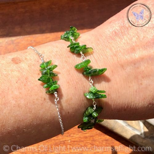 Diopside Chip Silver Bar Bracelet